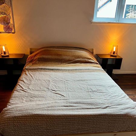 Capstay La Louvière Екстериор снимка