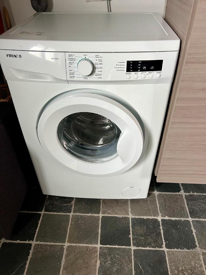 Capstay La Louvière Екстериор снимка