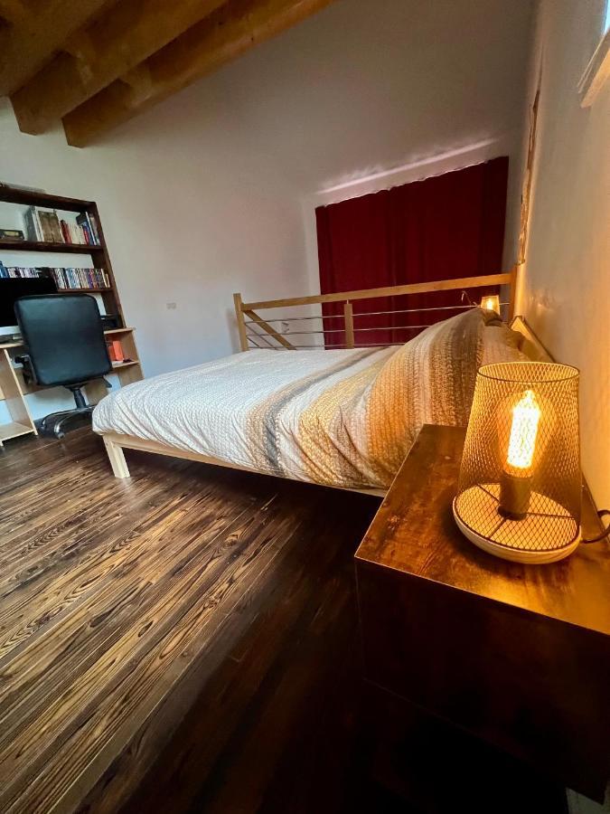 Capstay La Louvière Екстериор снимка