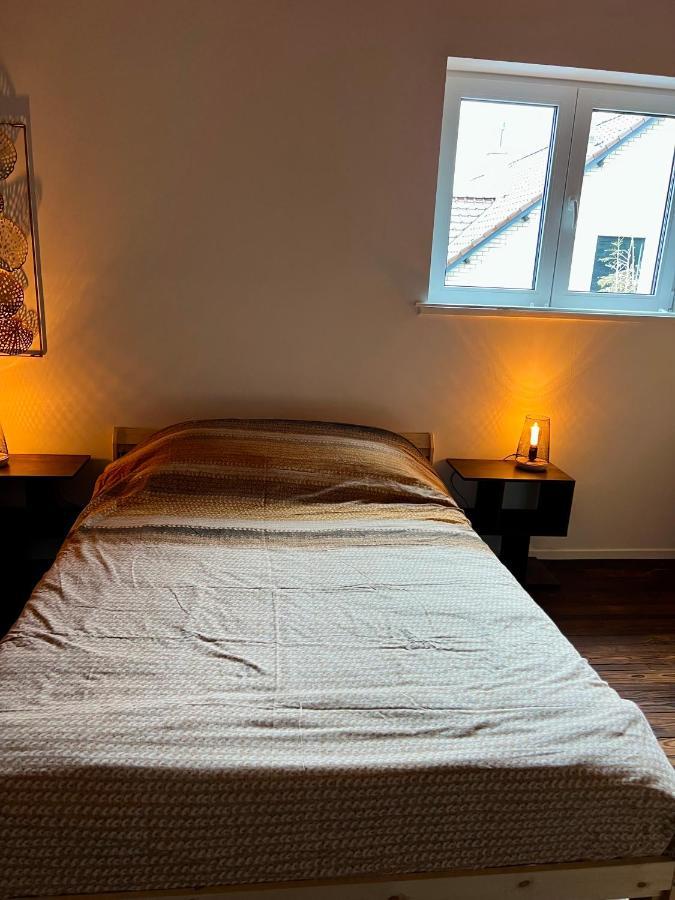 Capstay La Louvière Екстериор снимка