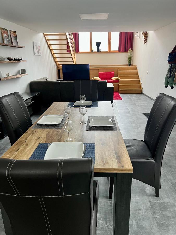 Capstay La Louvière Екстериор снимка