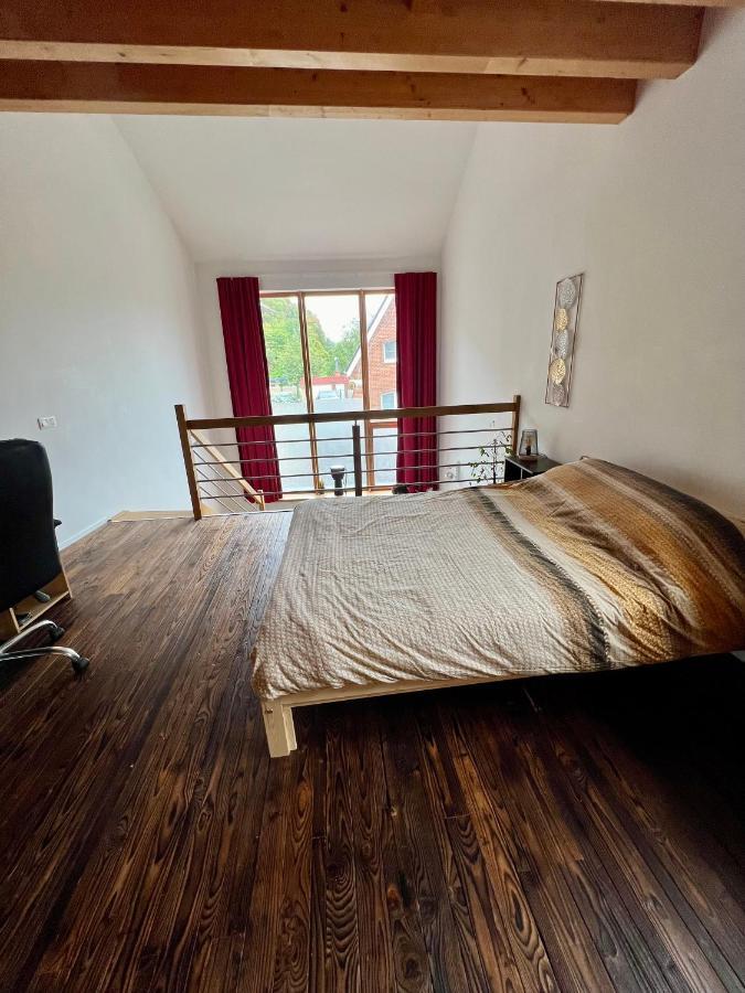 Capstay La Louvière Екстериор снимка