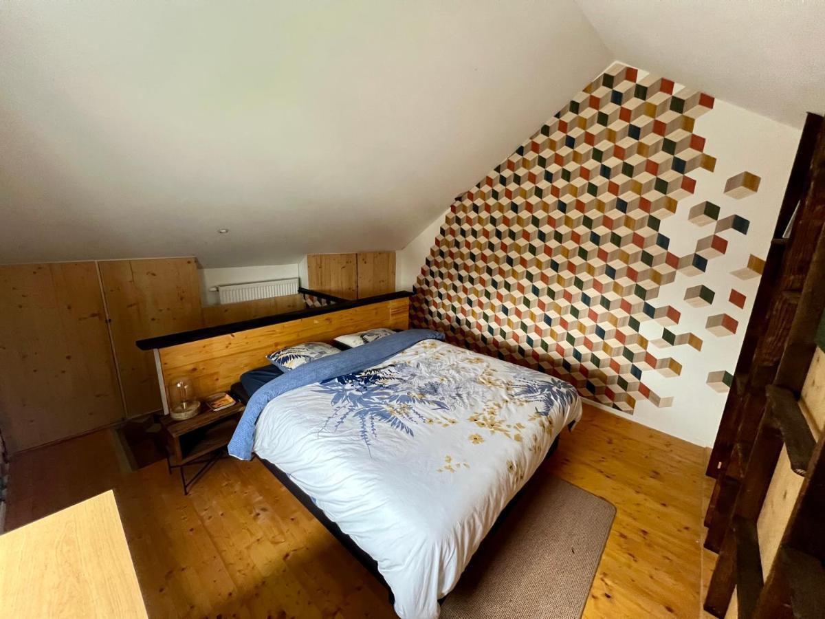 Capstay La Louvière Екстериор снимка